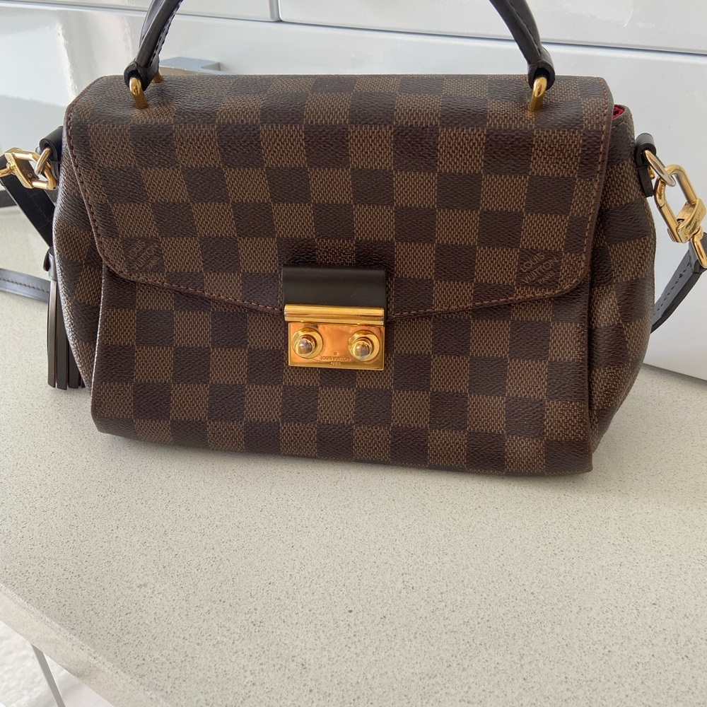 Chic Checkered Satchel in Brown